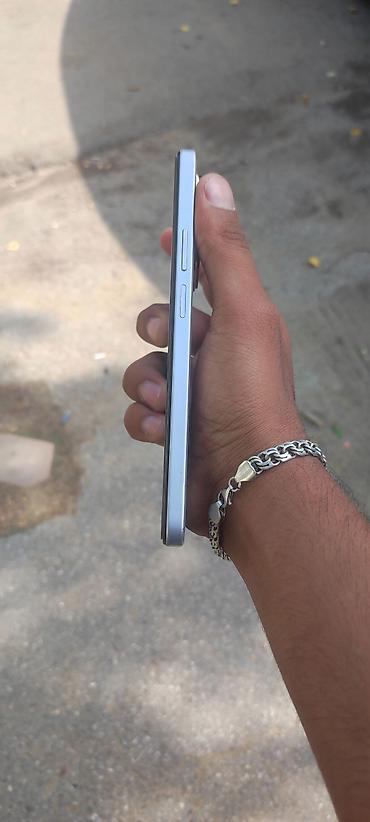 telefon bakı: Honor 256 GB, rəng - Gümüşü, Sensor — 6