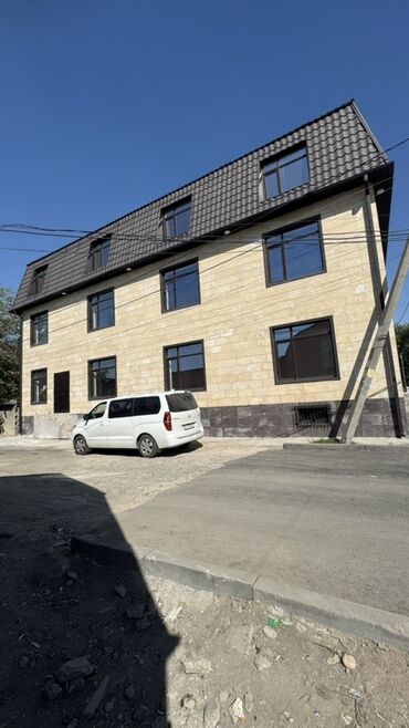 Другая коммерческая недвижимость: Коммерческое здание у дороги - Отдельно стоящее 3‑этажное здание с — 2