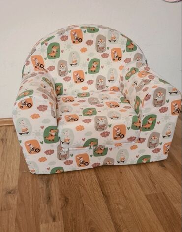 Ostali dečiji nameštaj: Decije foteljice 
Cena 3950 din na lalafo.rs — 17 Ostali dečiji nameštaj: Decije foteljice 
Cena 3950 din — 17