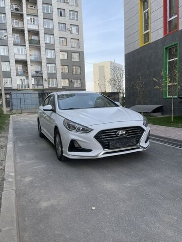 автомобили ауди а6: Hyundai Sonata: 2018 г., 2 л, Автомат, Газ, Седан