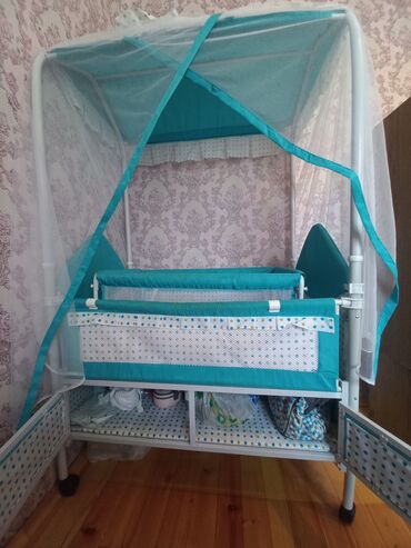 Beşiklər: Oğlan və qız üçün, Beşik, Yellənmə mexanizmsiz — 2