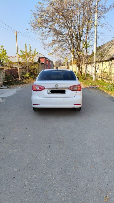 Avtomobil salonu üçün digər detallar: Dongfeng S30 sedan – komfortlu və geniş salon . Tecili satilir — 10