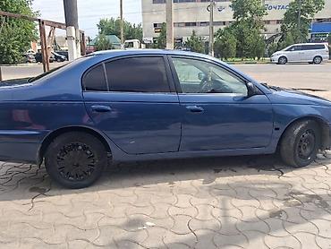 козырек на камри: Toyota Avensis: 2001 г., Механика, Бензин, Седан — 3