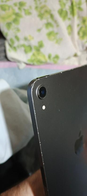ipad qiyməti: İpad mini 6 64 Gb Tecili satılır. 400 Azn. Qiymete sadece ipad — 8