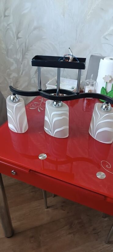 Güzgülər: Çılçıraq, 3 lampa, Metal