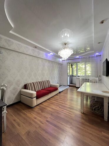 Продажа домов: 2 комнаты, 53 м², Индивидуалка, 4 этаж, Косметический ремонт