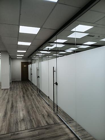 Аренда офисов: Аренда офисов, 404 м², В бизнес центре, 1 линия — 14