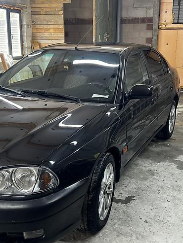 Продажа авто: Toyota Avensis: 2001 г., 1.8 л, Механика, Бензин, Седан — 2