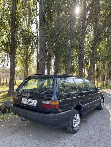 афто мобиль спортивный: Volkswagen Passat: 1989 г., 1.8 л, Механика, Бензин, Универсал