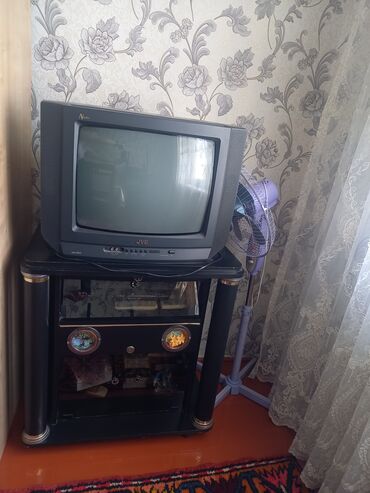 tv altliq: Televizor və Tv altlıq birlikdə 100 azn