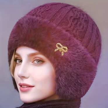 Ostala ženska odeća: Cena 1300din
Poručuje se,isporuka za nekoliko dana — 15