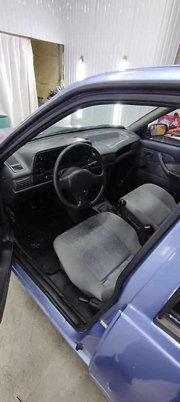 арзан машине: Daewoo Nexia: 2006 г., Кол менен иштөөчү, Бензин, Седан — 10
