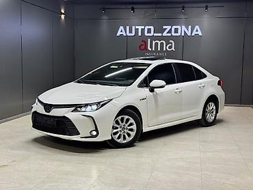 Toyota Corolla: 2019 г., 1.8 л, Вариатор, Гибрид, Седан at lalafo.kg Toyota Corolla: 2019 г., 1.8 л, Вариатор, Гибрид, Седан