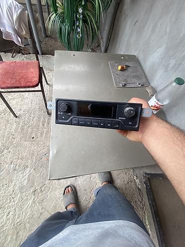 səs ucaldıcılar: Mercedes‑Benz orijinal multimedia/radio başlıq bloku Model/Məlumat — 5