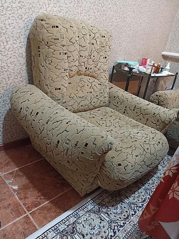 дван кресло: Прямой диван, Б/у — 2