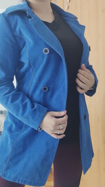 kozne jakne novi pazar cena: Mantil XL (EU40) u kraljevsko-plavoj boji, veoma elegantan i pogodan