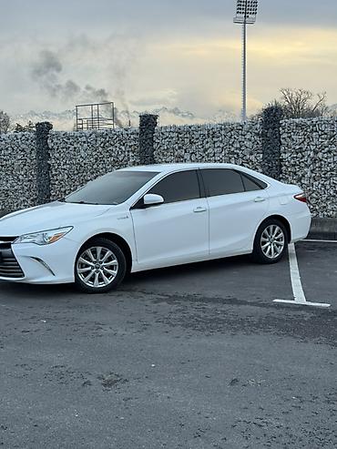 Toyota: Toyota Camry: 2017 г., 2.5 л, Автомат, Гибрид, Седан — 2