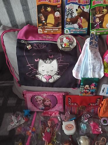 Ostali aksesoari za decu: Set za devojčice ( torbice, šnalice, novčanici, neseser Frozen — 8