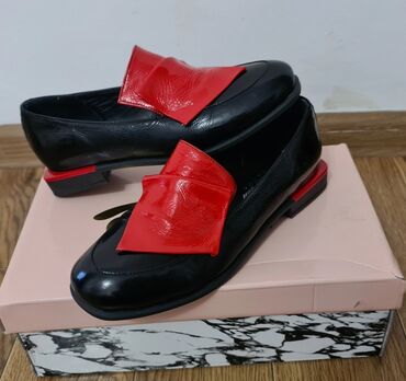 продаю женские туфли: Lux туфли