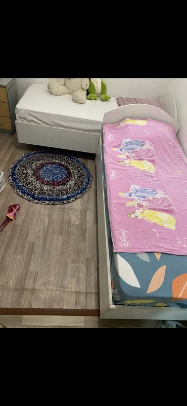 мебель в рассрочку без первоначального взноса: Кровать детский 2 шт по 3500. без мотраса
