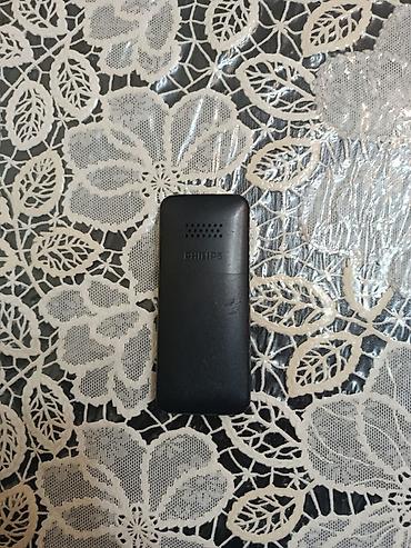 philips xenium 9@9h: Philips düyməli telefon ela veziyetdedir 1hefte zaryatka saxlayir — 2