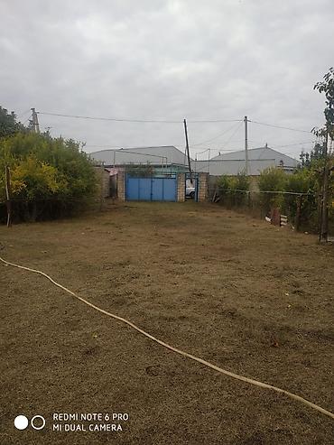 Həyət evləri və villaların satışı: 4 otaqlı, 8 kv. m, Orta təmir — 5