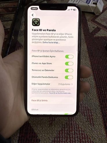 Apple iPhone: IPhone 11 Pro, 64 GB, Space Gray, Face ID — 9