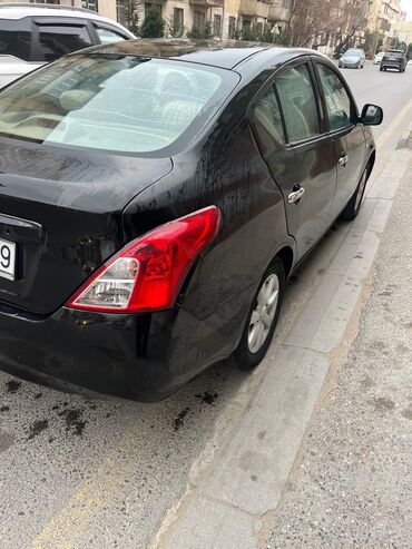 babek prospekti masin bazari: Nissan Sunny: 1.5 l | 2013 il Sedan