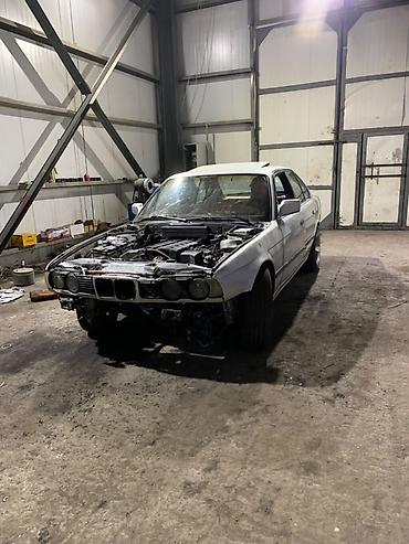 муси биси: BMW 5 series: 1991 г., 2.5 л, Механика, Бензин, Седан — 3