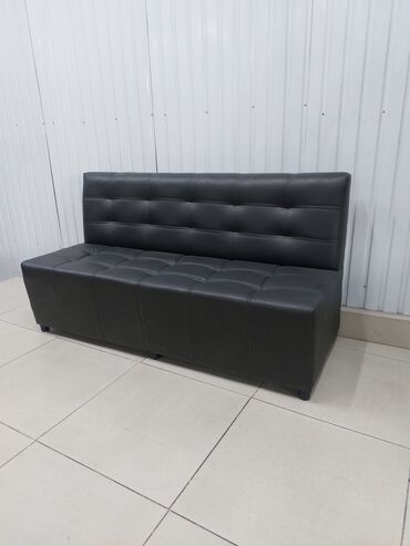 диван для офис: Прямой, цвет - Черный, Новый