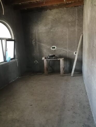 Həyət evləri və villaların satışı: Daş materialdan tikilmiş, taxta tavanlı və geniş eyvanlı həyət evi — 10