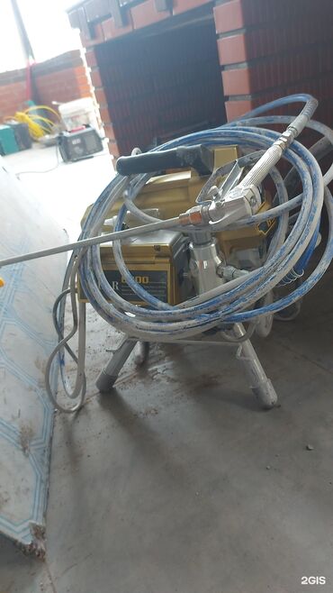 строй инструменты: Ижарага берүү Үтүктөр, Курулуш жыгачтары, Опалубка