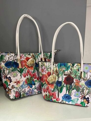 Torbe: Torba za rame, Guess — 2