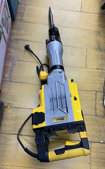 Другие услуги: Аренда краскопульт безвоздушного новый Особенности: - — 9