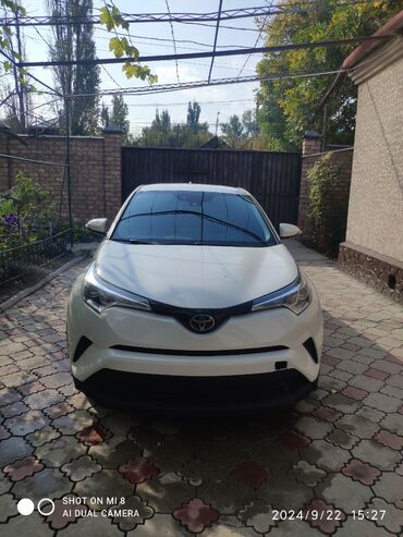 chr: Toyota C-HR: 2018 г., 2 л, Вариатор, Бензин, Кроссовер