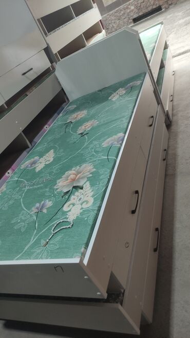 Односпальные кровати: Односпальная кровать, Новый, С матрасом, длина - 190 см — 10