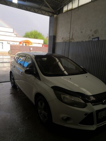 форт фокус 2: Ford Focus: 2014 г., 1.6 л, Механика, Бензин, Универсал