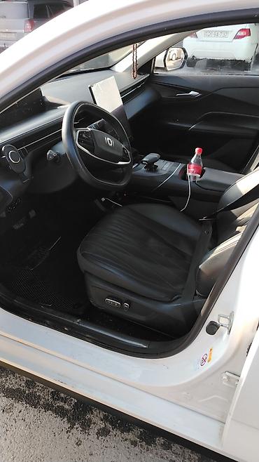 bmw e 39: Changan Qiyuan A05: 1.5 l | 2024 il 88000 km Sedan — 5