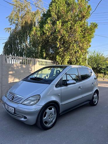 молдинг 124: Mercedes-Benz A-Class: 2001 г., 1.9 л, Автомат, Бензин, Хэтчбэк — 1