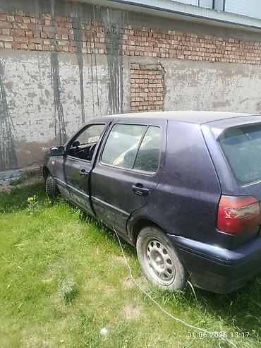 кпп тди: Volkswagen Golf: 1997 г., 1.6 л, Кол менен иштөөчү, Бензин, Хетчбек — 4