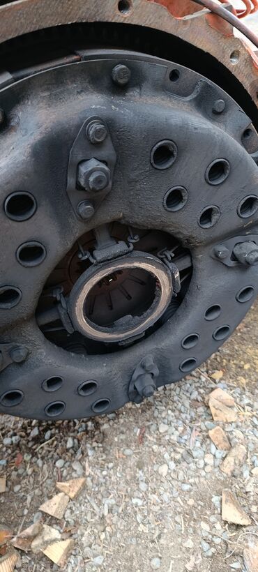 Traktorlar: Traktor Belarus (MTZ) T150, 1992 il, 150 at gücü, motor 1 l, İşlənmiş — 5