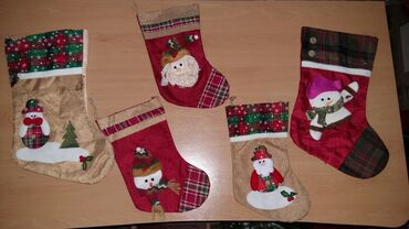 Yeni il oyuncaqları və bəzəkləri: Yeni il aksesuarlari satilir. Yeni il corablarizinqrovlu celengler — 5