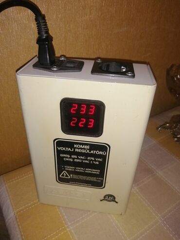 Stabilizatorlar: İşlənmiş Ev üçün Stabilizator 1 faza, 220 V, Ünvandan götürmə