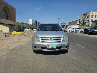 значок тайота ист: Toyota ist: 2002 г., 1.5 л, Автоматтык, Бензин, Хетчбек