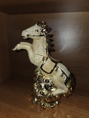 Digər süfrə qabları: Salam. mehsuallarin coxusu iwlenmeyib hec. hamisini birlikde de sata — 21