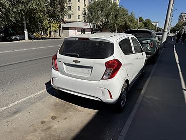 spark 7: Chevrolet Spark: 2020 г., 1 л, Вариатор, Бензин, Хэтчбэк — 3