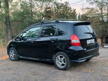 автомобили в аварийном состоянии: Honda Fit: 2003 г., 1.3 л, Вариатор, Бензин, Хэтчбэк