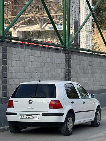 Volkswagen Golf: 2002 г., 1.6 л, Автомат, Бензин, Хетчбек — 4