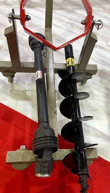 Другие виды копалок: Навесной ямобур диаметр бурения / глубина бурения 20 см (200 мм) / — 10