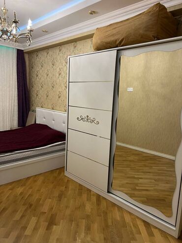 Uzunmüddətli kirayə mənzillər: Xətai rayonu,Əhmədli metrosu yaxınlığı,Pıtstopun binasi.20 mərtəbənin — 10